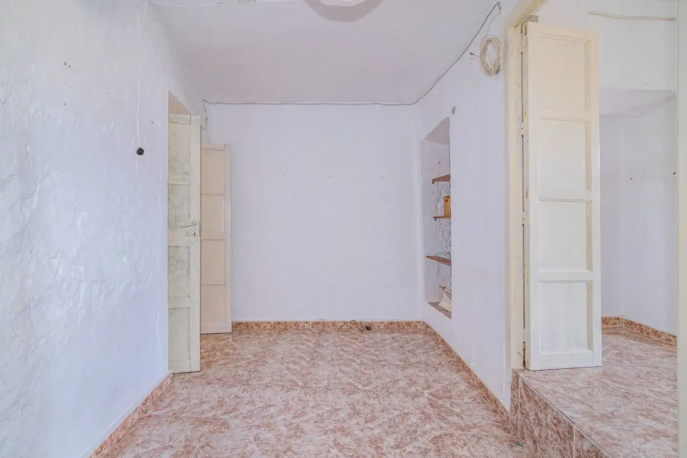 Country house zum Verkauf in El Pinar mit Klimaanlage, Heizung und Terrasse