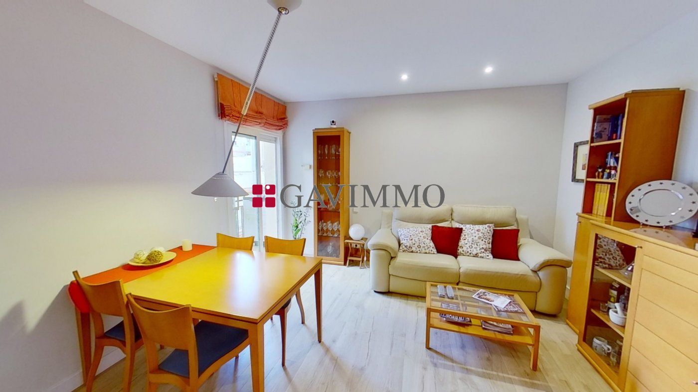 Flat for sale in La Maternitat i Sant Ramon