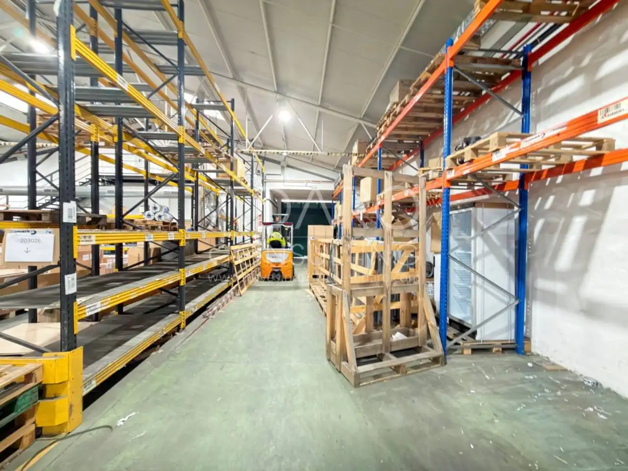 Nau industrial en venda en Torrejón de Ardoz