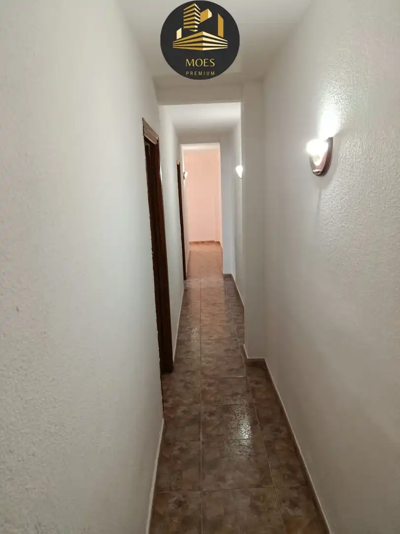 Piso en venta en Jaén con Balcón