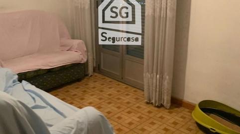 Foto 5 de Casa adosada en venda a As Lagoas, Ourense