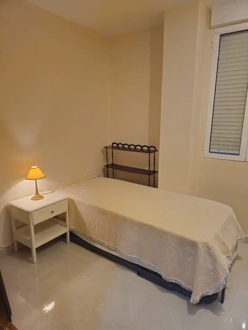 Bedroom of Flat for rent in Valencia  with Air Conditioner, Furnished and Washing machine