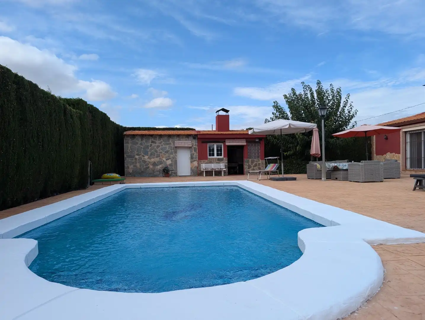Maison rustique avec piscine à vendre à Sax, imagen 4