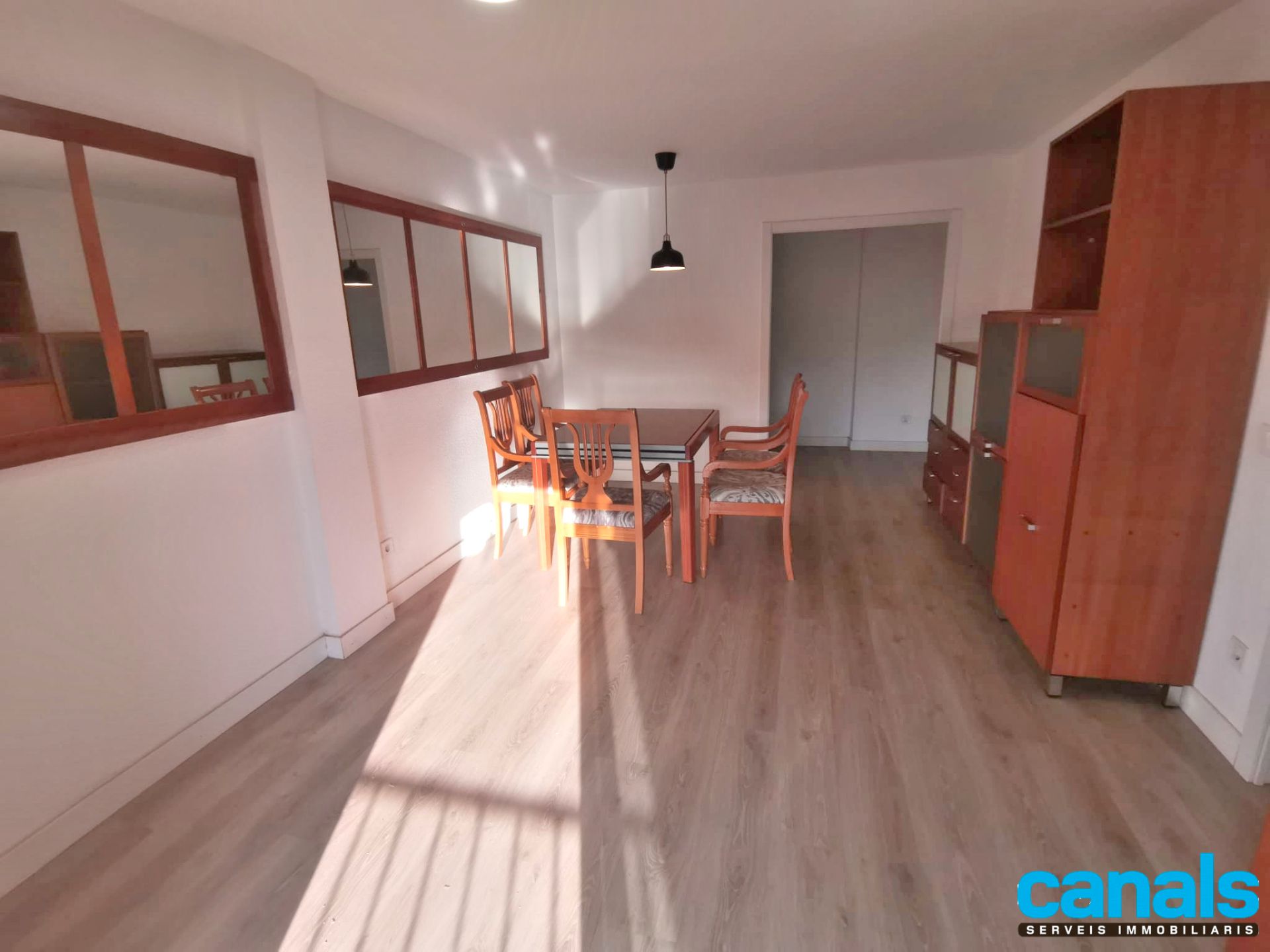 Dining room of Flat for sale in Cerdanyola del Vallès  with Parquet flooring and Balcony