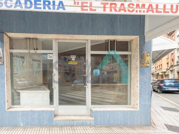 Gewerbefläche zum Verkauf in Calle Cangas de Onís