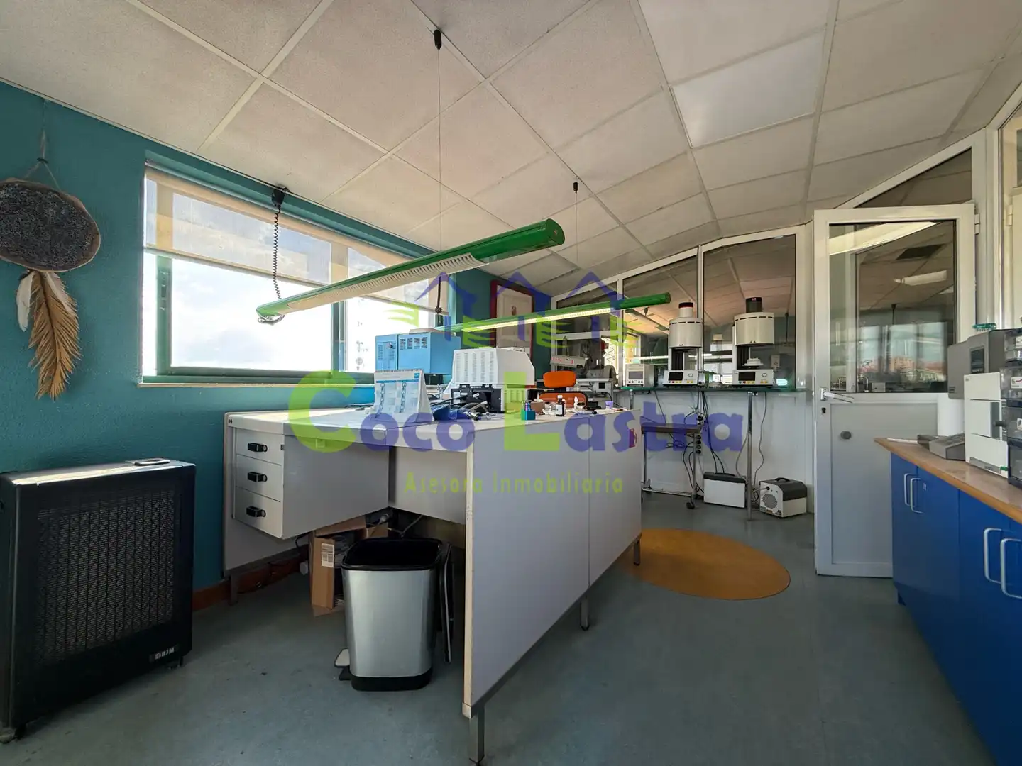 Cocina de Oficina en venta en Salamanca con Terraza, Trastero y Balcón