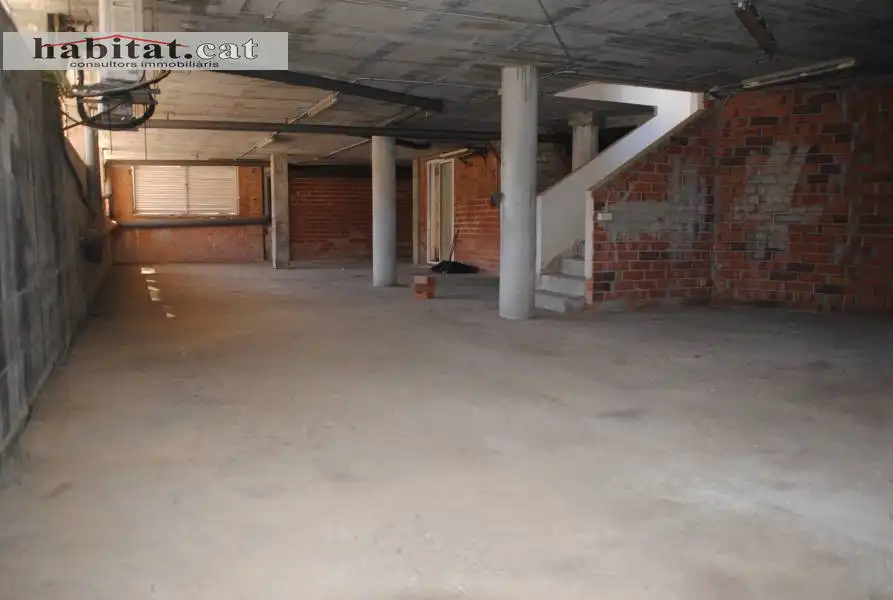 Local commercial à vendre à C/ Enric Morera, imagen 4
