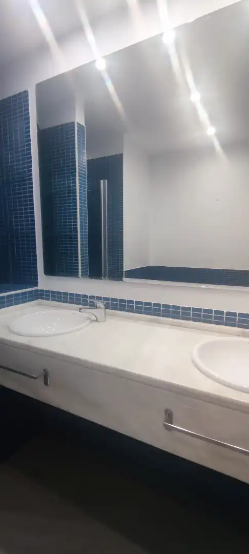 Baño de Piso en venta en Camas con Aire acondicionado, Calefacción y Parquet