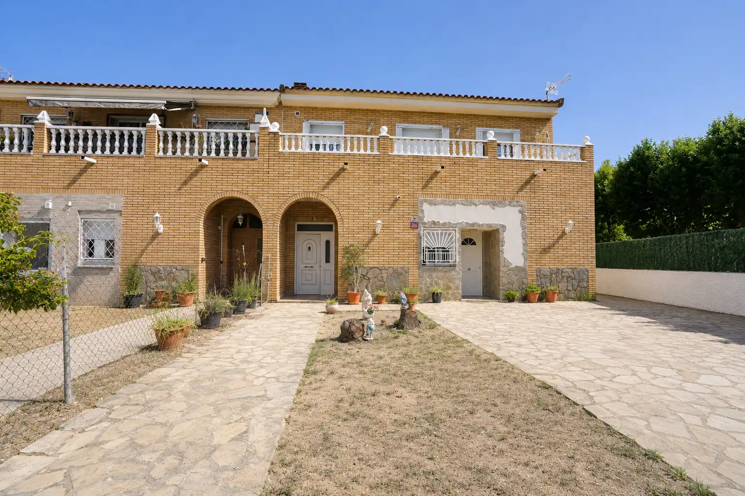 Vista exterior de Casa adosada en venta en Vila-seca con Aire acondicionado, Jardín privado y Terraza