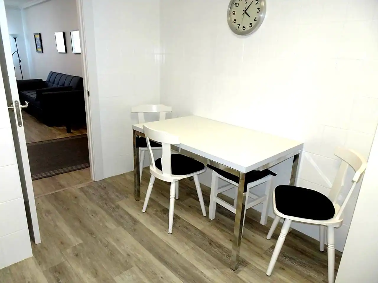Dining room of Flat for rent in Gijón   with Heating, Parquet flooring and Furnished