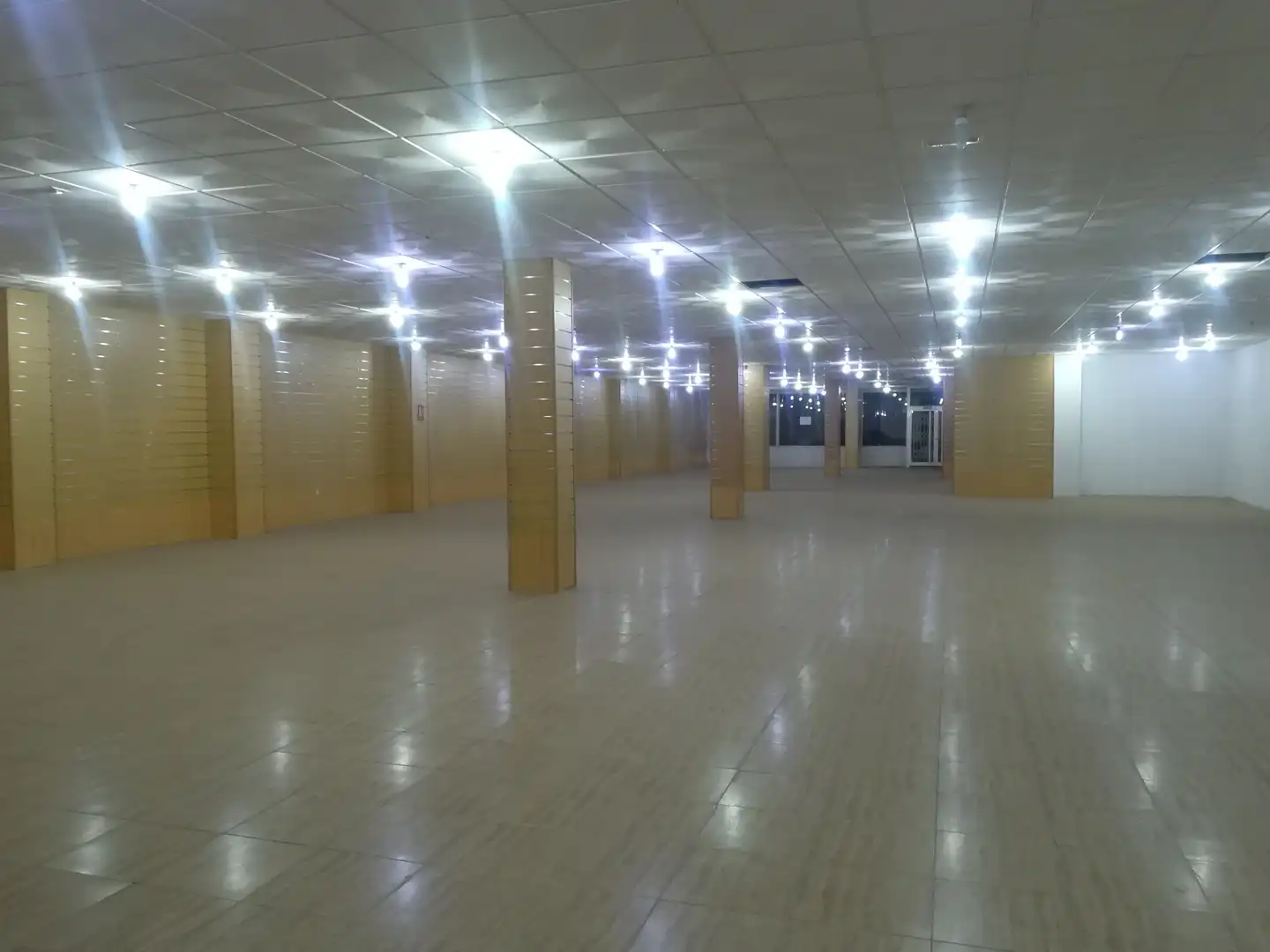 Local commercial à louer à Pedanías Oeste, imagen 2