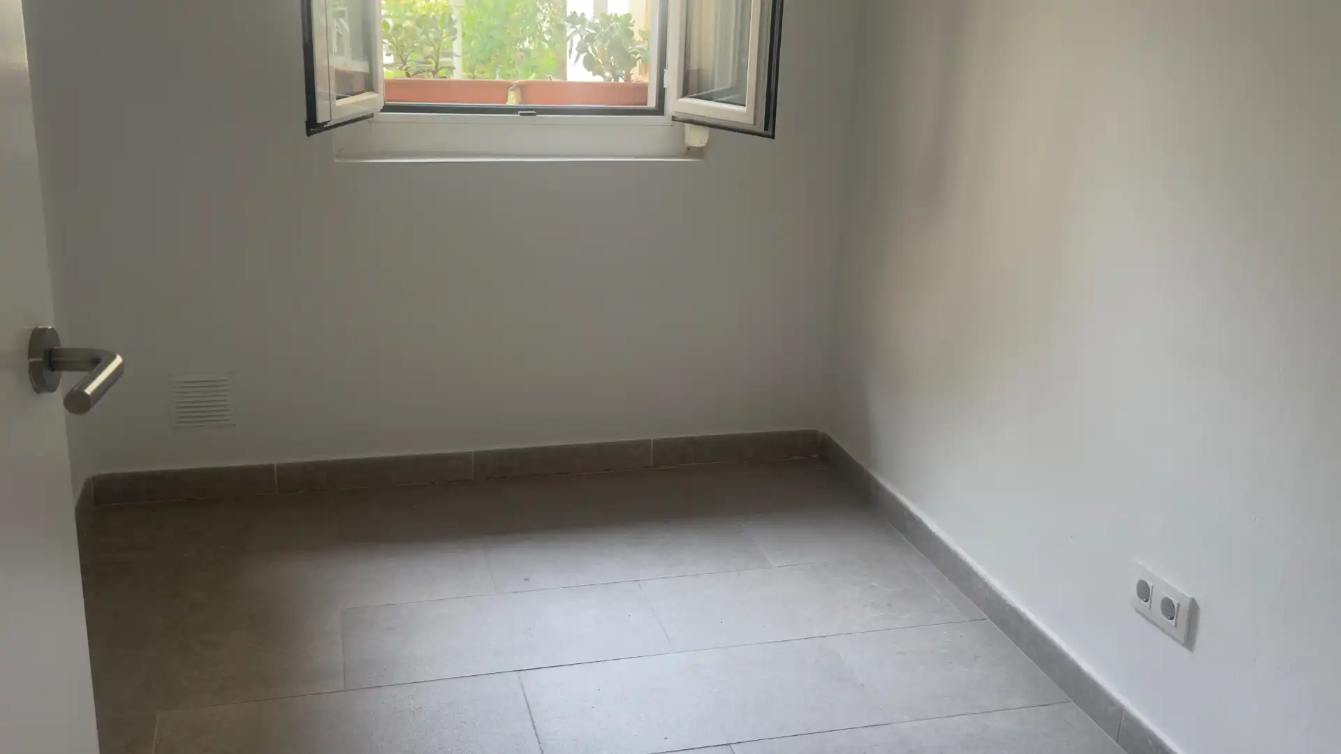 Terrassa de Pis en venda en Vilanova i la Geltrú amb Aire condicionat, Calefacció i Forn