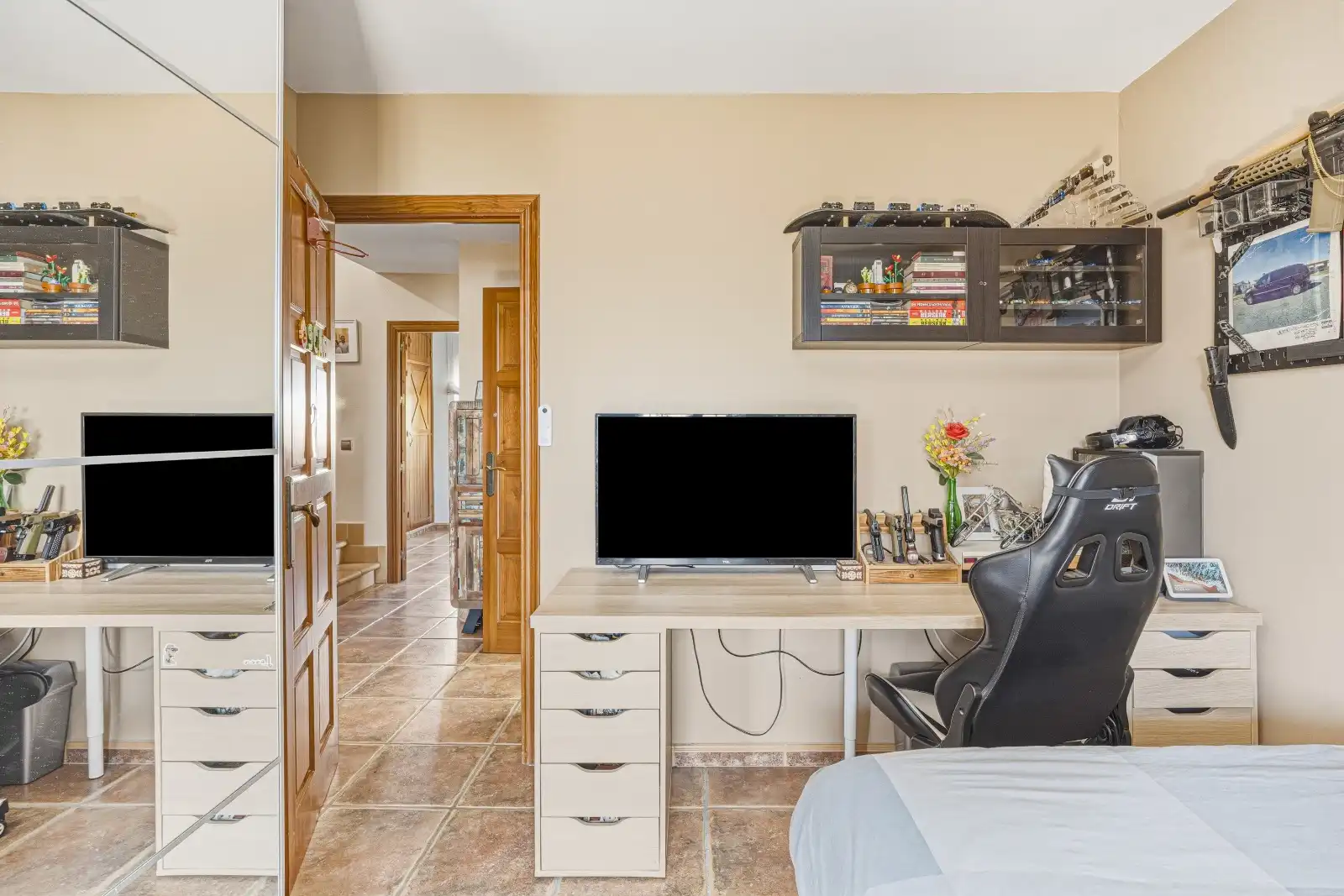 Sala d'estar de Casa adosada en venda en Mijas amb Aire condicionat, Terrassa i Traster