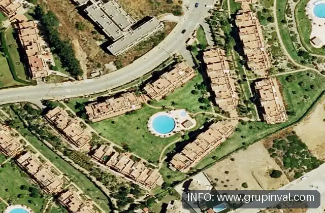 Vista exterior de Piso en venta en Casares Golf - Casares del Sol