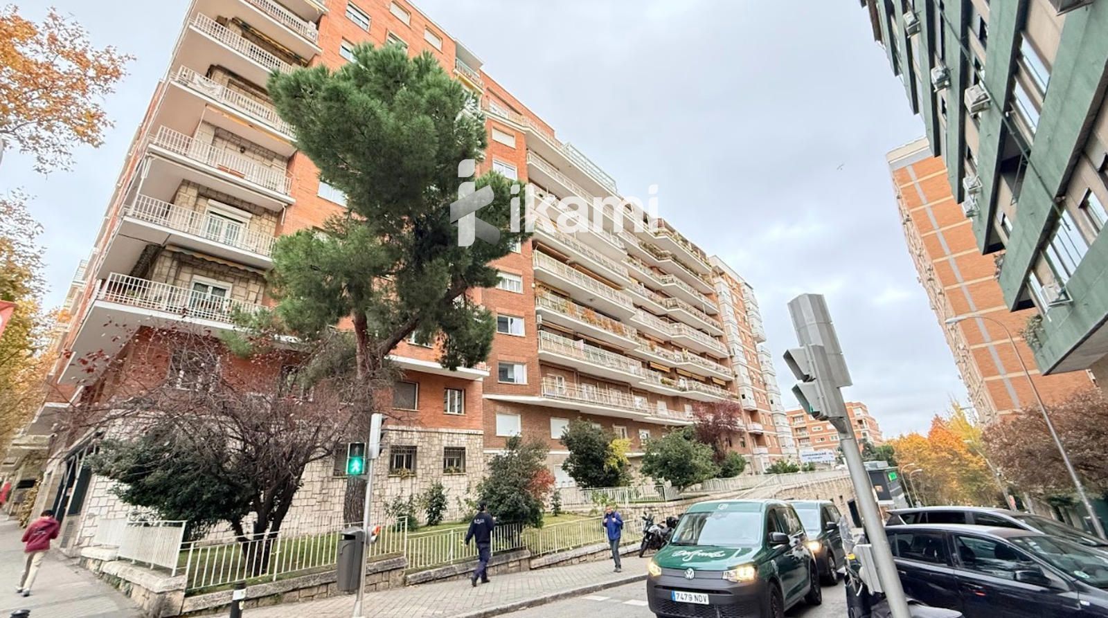 Vista exterior de Pis en venda en  Madrid Capital amb Calefacció, Terrassa i Moblat