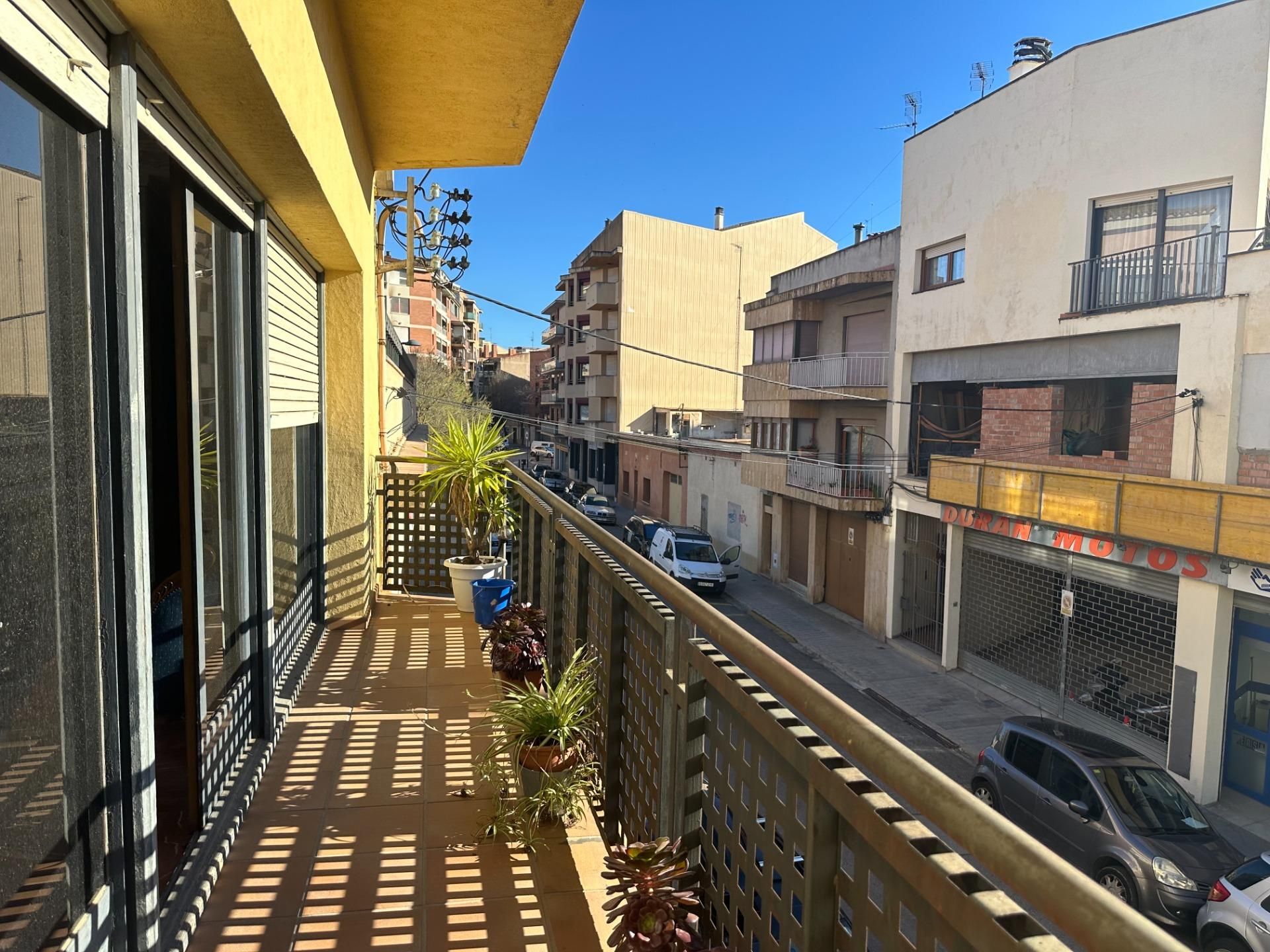 Exterior view of House or chalet to rent in Figueres  with Heating, Terrace and Storage room