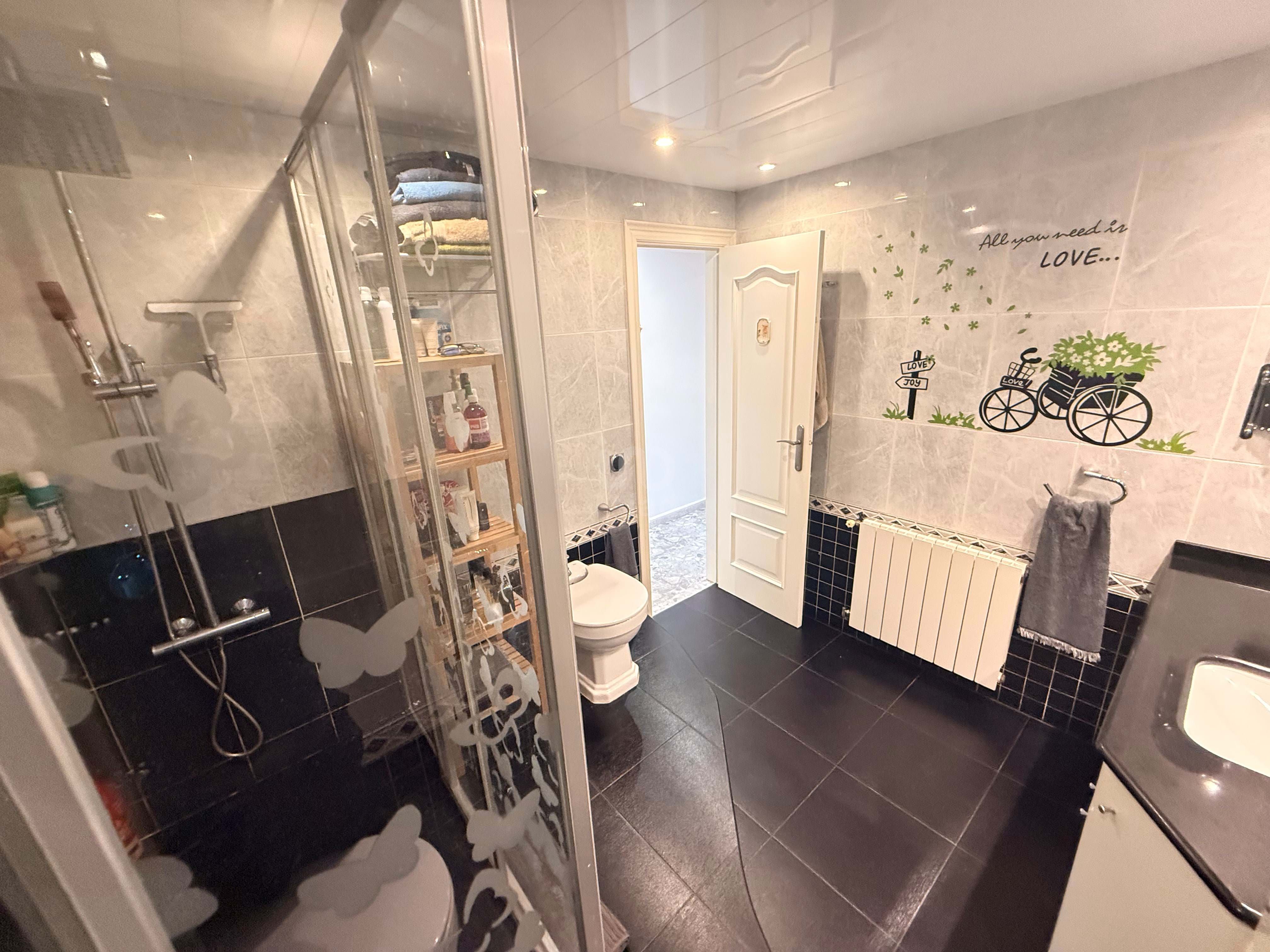Baño de Piso en venta en Sabadell