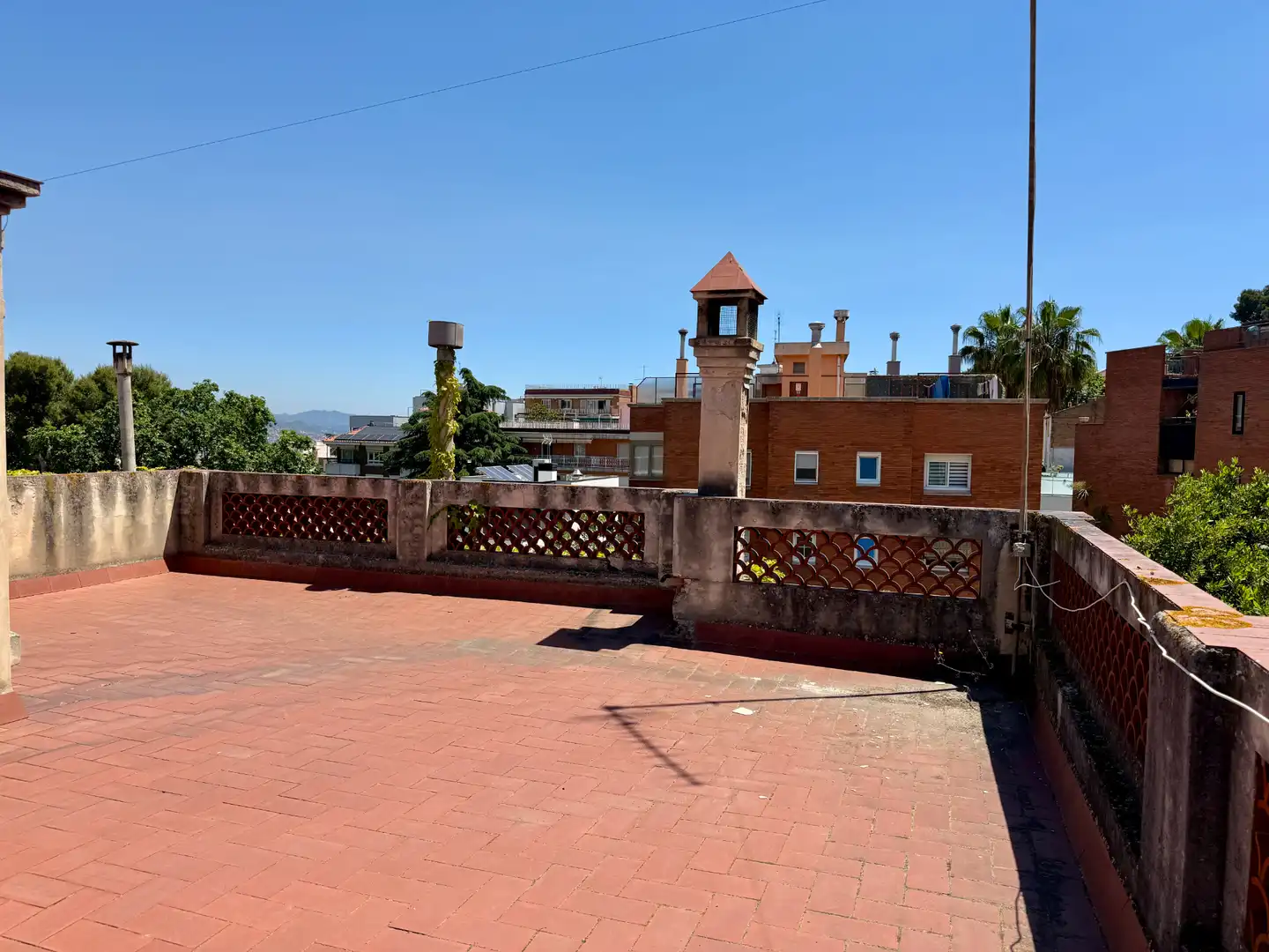Vista exterior de Casa o chalet en venta en Barcelona con Calefacción, Jardín privado y Terraza
