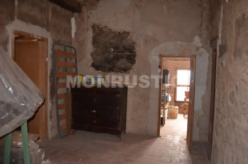 Country house zum Verkauf in El Vilosell mit Abstellraum und Balkon