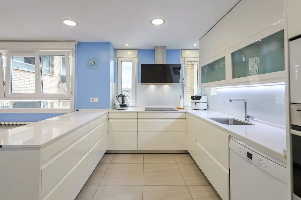 Flat with pool for sale in Calle de Fermín Caballero, imagen 12