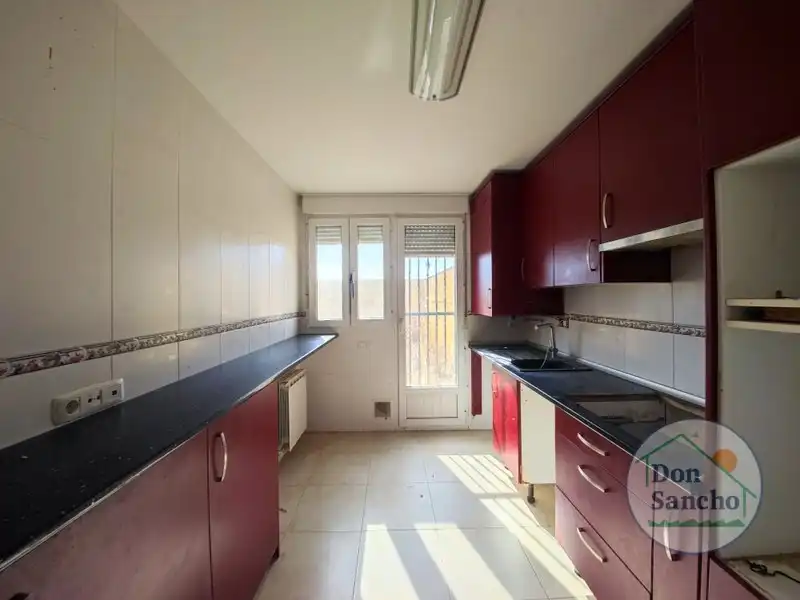Kitchen of Detached homes for sale in Pozaldez  with Heating and Private garden