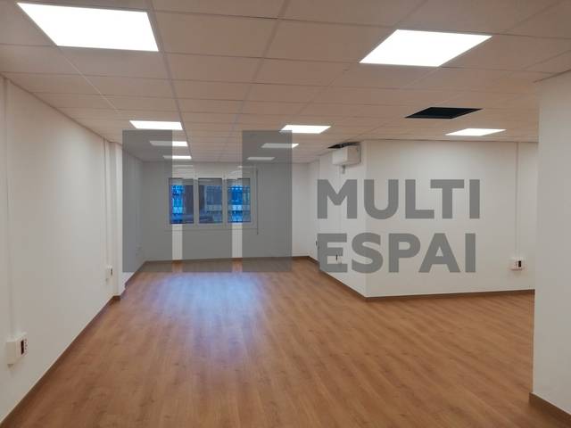 Oficina en Alquiler en Carrer de Tarragona en La Nova Esquerra de l'Eixample