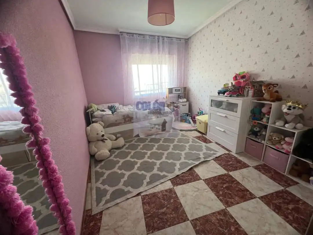 Piso con terraza en venta en Martos, imagen 6