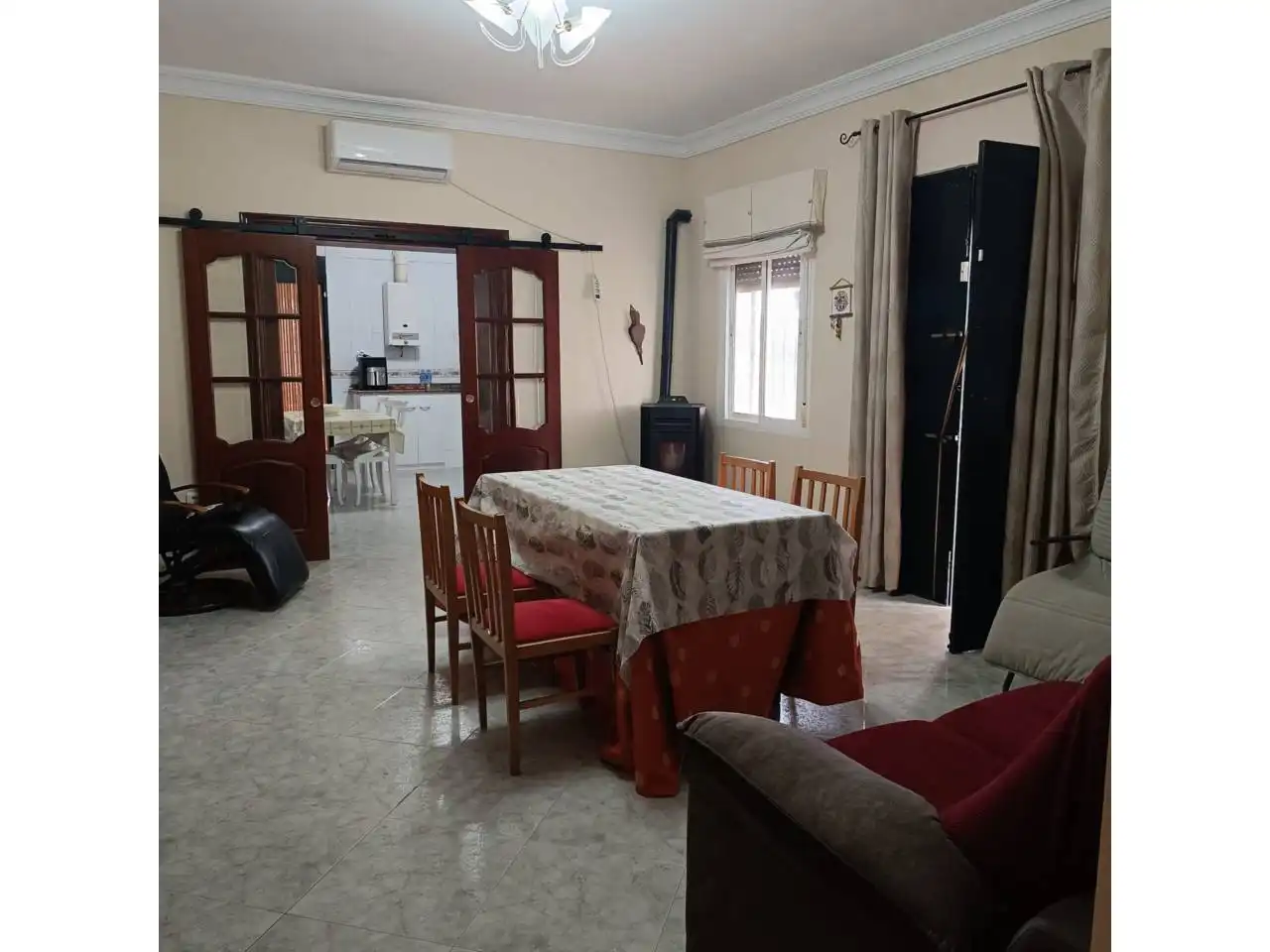 Comedor de Casa o chalet en venta en Carmona con Aire acondicionado, Calefacción y Jardín privado