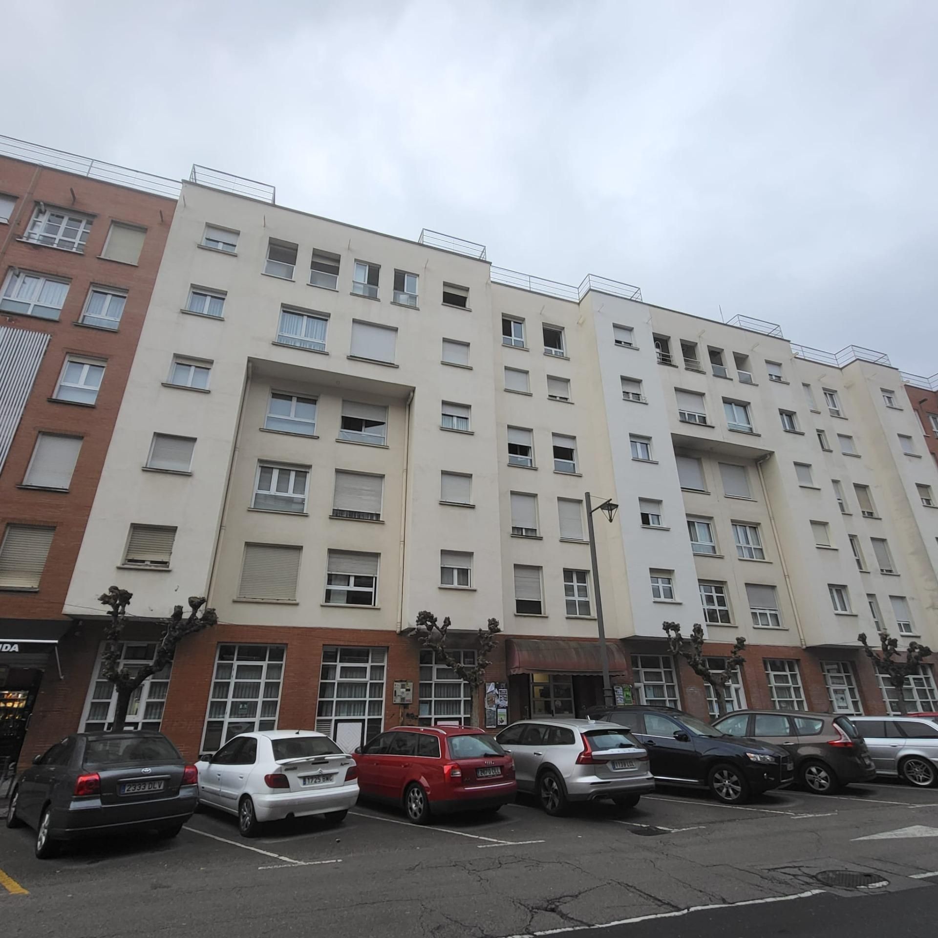 Vista exterior de Pis en venda en Arrigorriaga