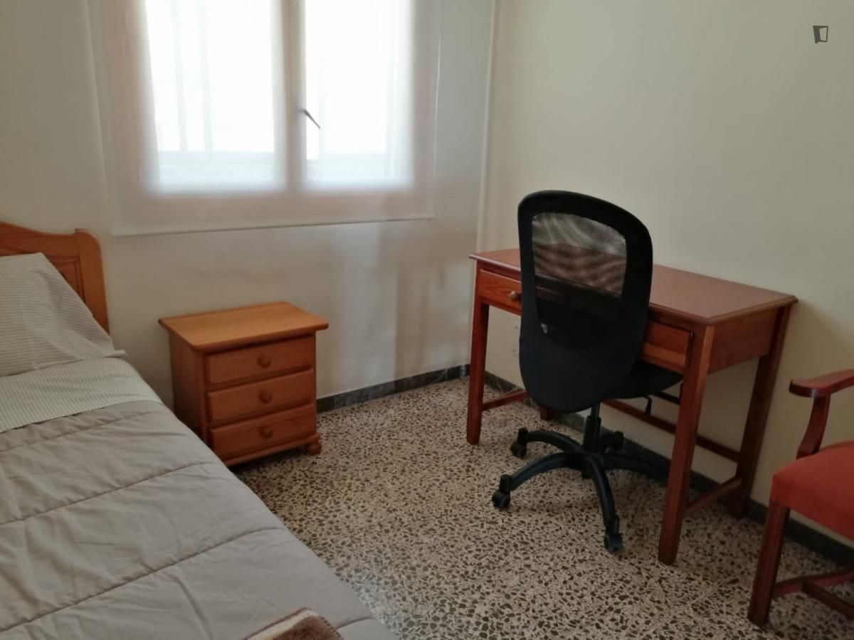 Apartment to share in L'Olivera