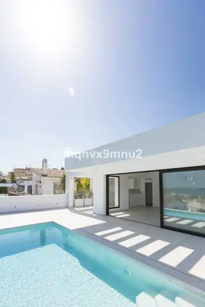 Chalet con piscina en venta en El Faro de Calaburra - Chaparral, imagen 34