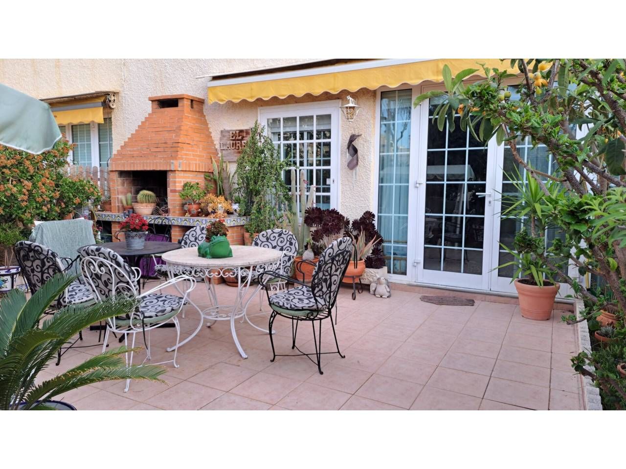 Terrassa de Casa o xalet en venda en Alicante / Alacant amb Aire condicionat, Terrassa i Piscina comunitària