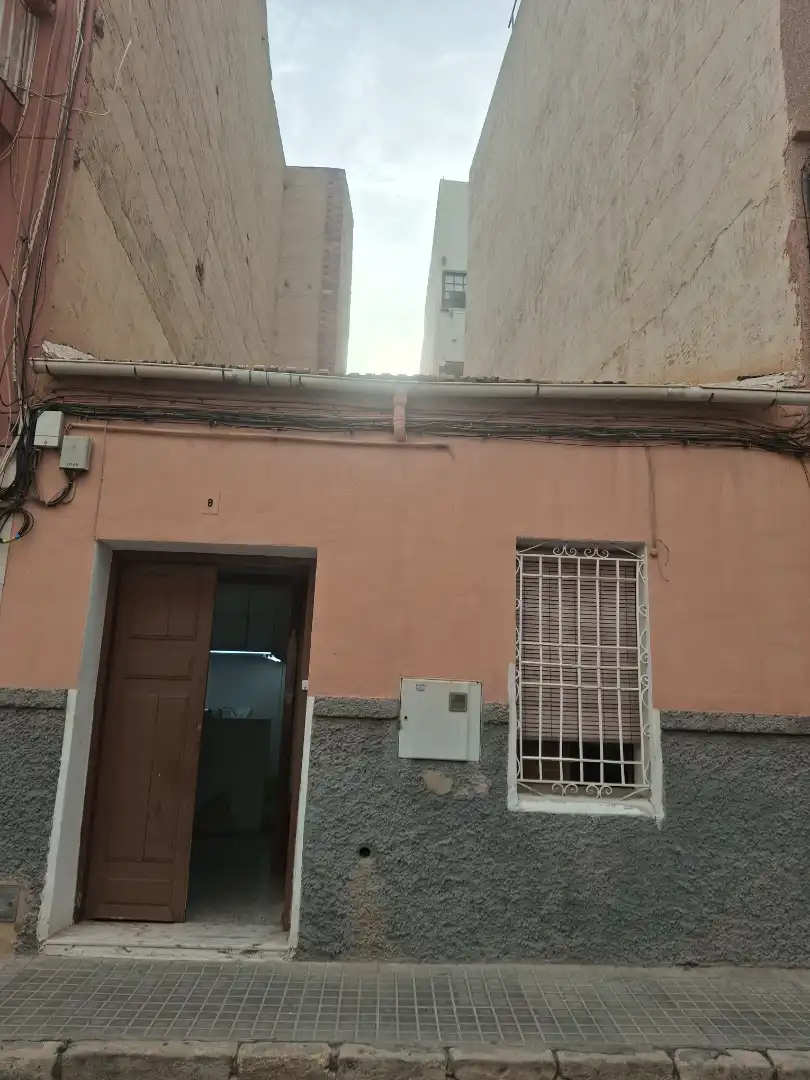 Vista exterior de Casa o xalet en venda en Elche / Elx
