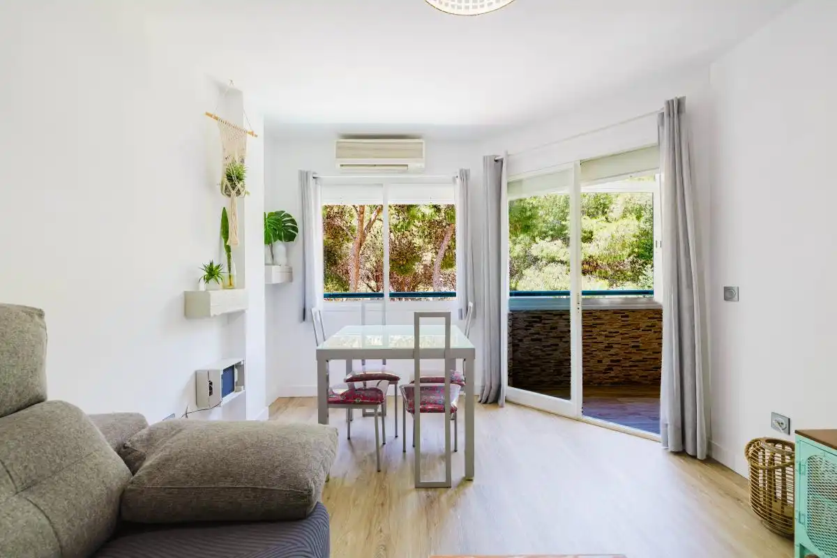 Terraza de Piso en venta en Torremolinos con Aire acondicionado, Calefacción y Jardín privado