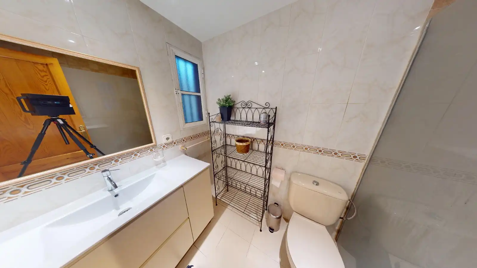 Bathroom of Detached homes for sale in Alicante / Alacant  with Air Conditioner, Heating and Private garden