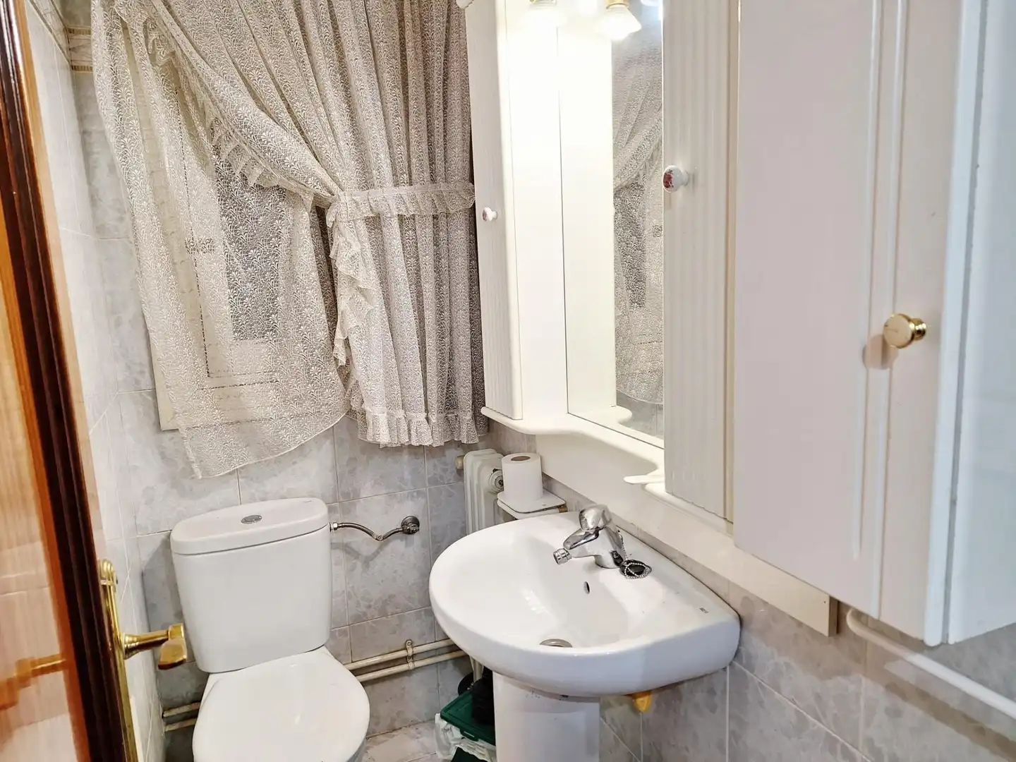 Bathroom of Flat for sale in Yecla  with Balcony