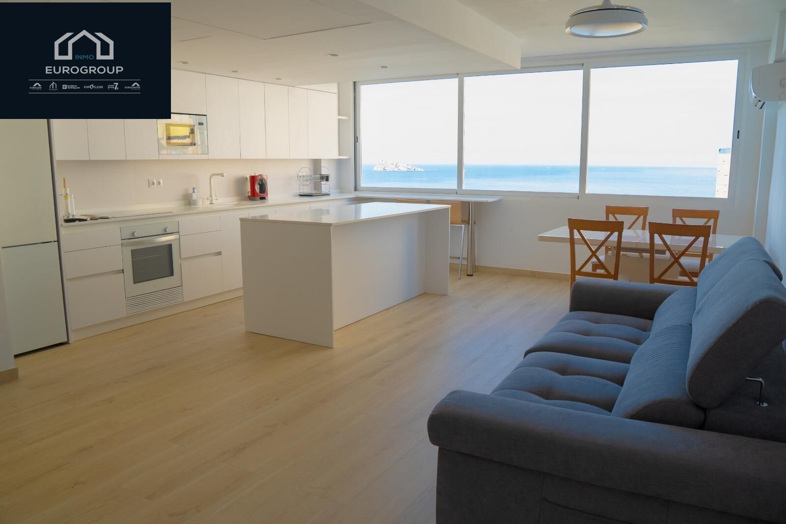 Kitchen of Flat to rent in Benidorm  with Community pool