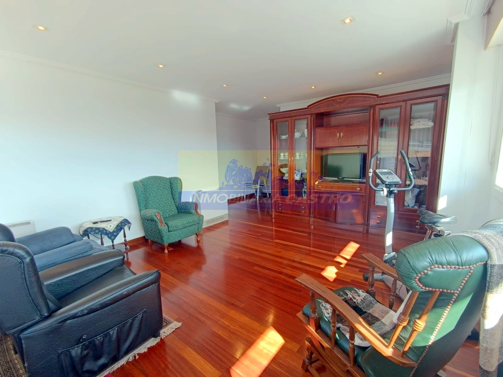 Living room of Flat to rent in Castro-Urdiales  with Furnished
