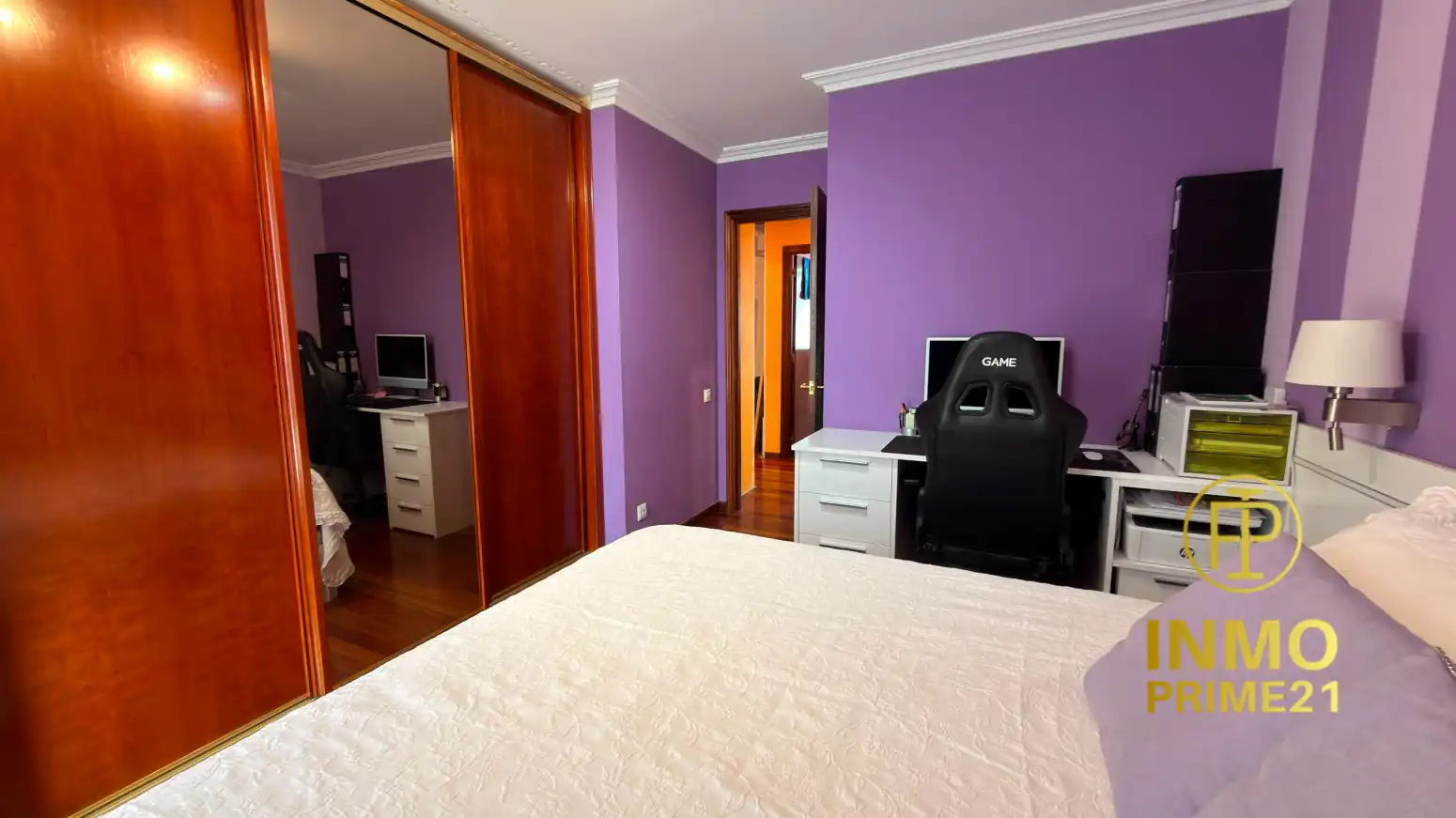 Bedroom of Flat for sale in Santander  with Heating, Parquet flooring and Swimming Pool