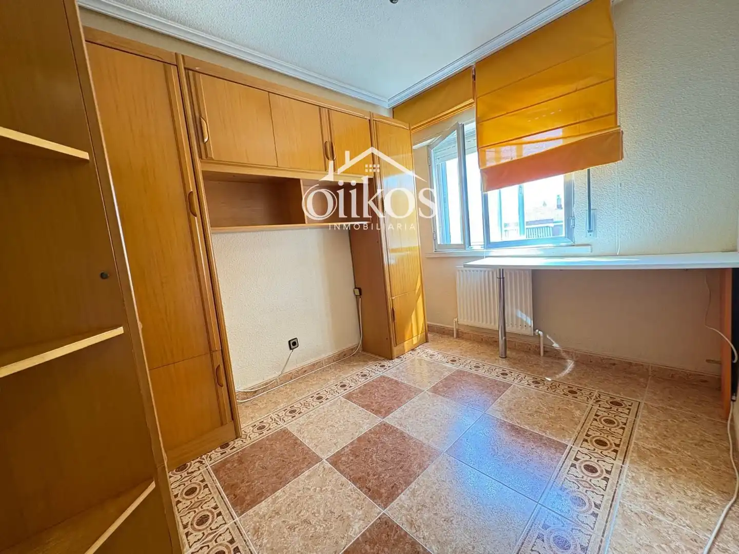 Wohnung zum Verkauf in Terradillos mit Heizung, Möbliert und Balkon