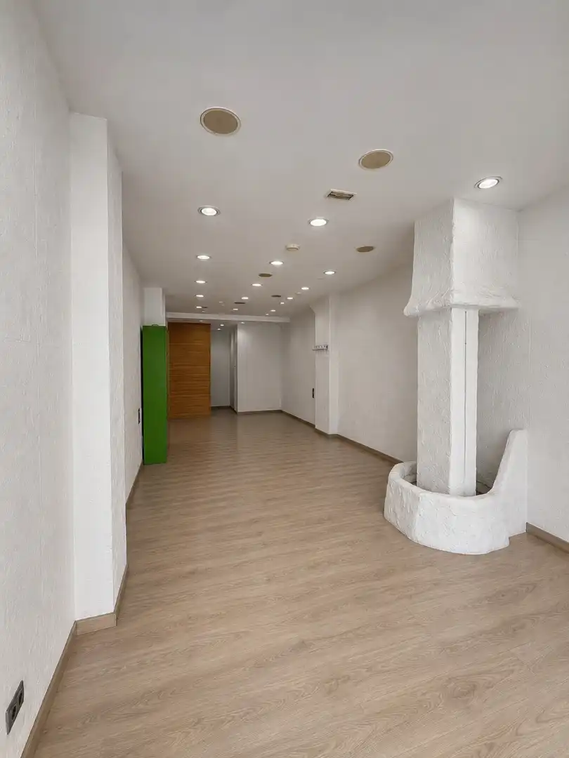 Local comercial en venda a Calle Palomares, imagen 2