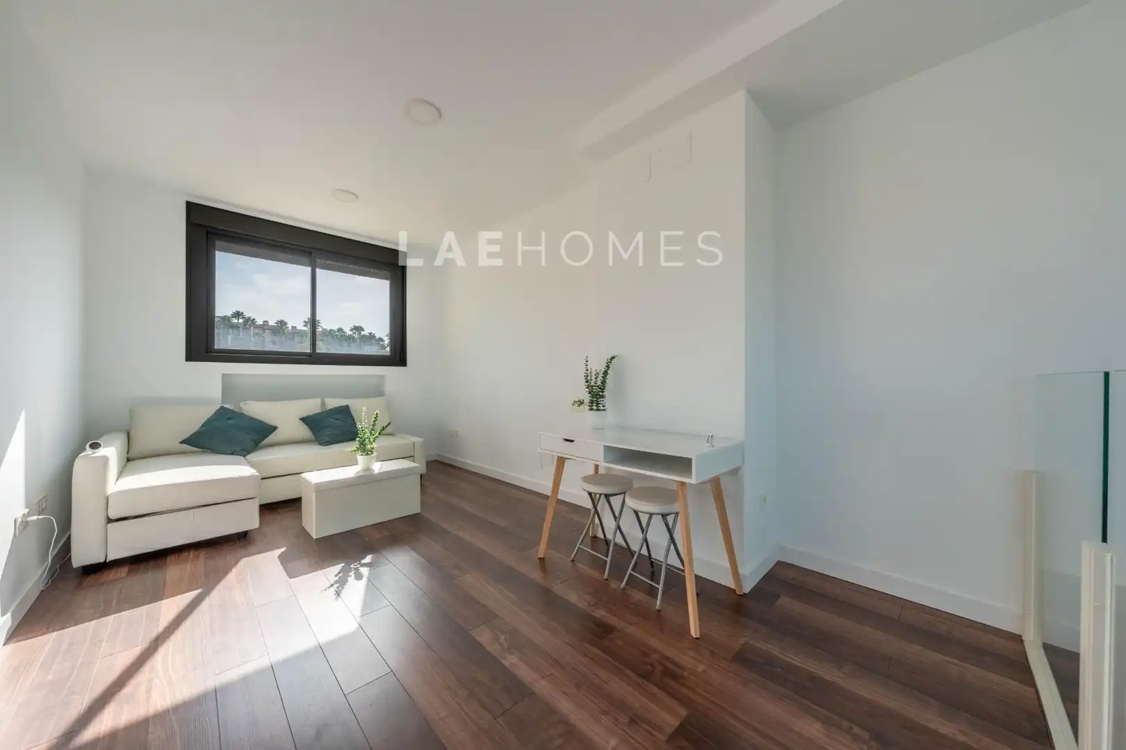 Sala de estar de Casa adosada en venta en Manilva con Aire acondicionado, Terraza y Trastero