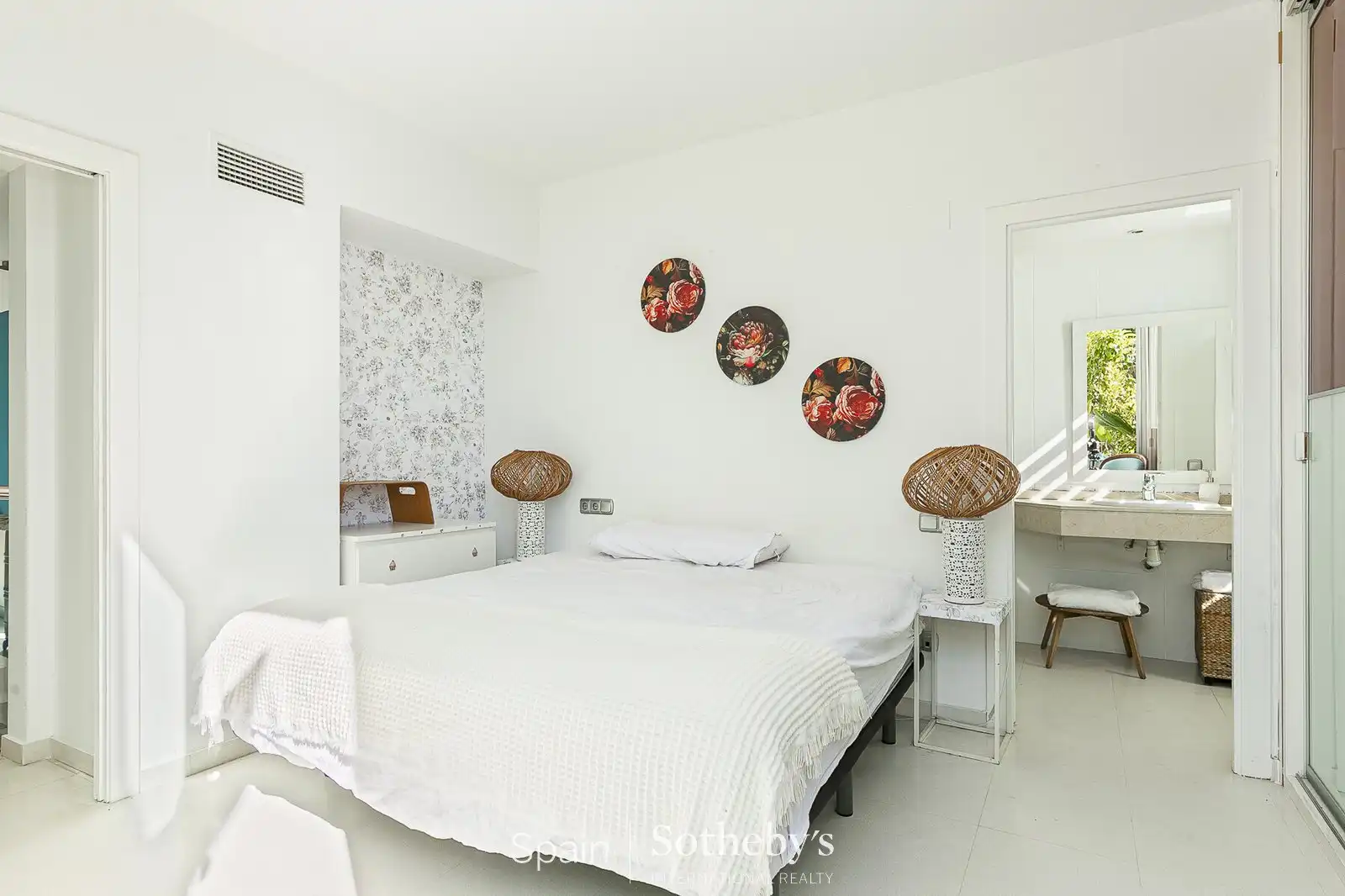 Schlafzimmer von Wohnungen zum Verkauf in Sant Pere de Ribes mit Klimaanlage, Privatgarten und Terrasse