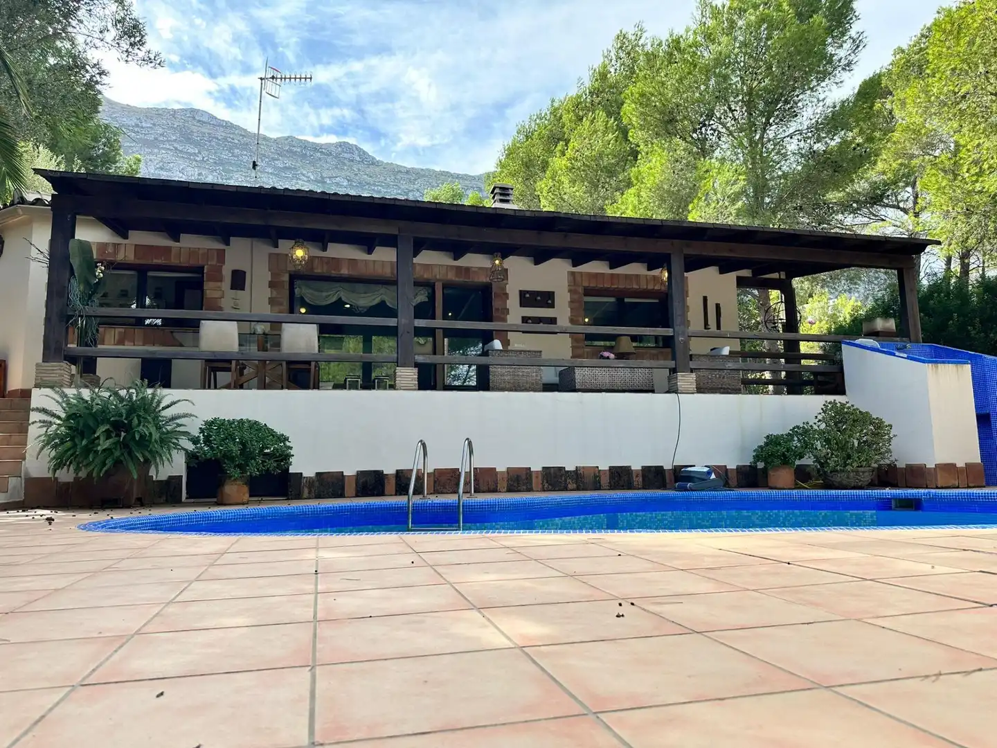 Detached house with pool for sale in El Montgó, imagen 5