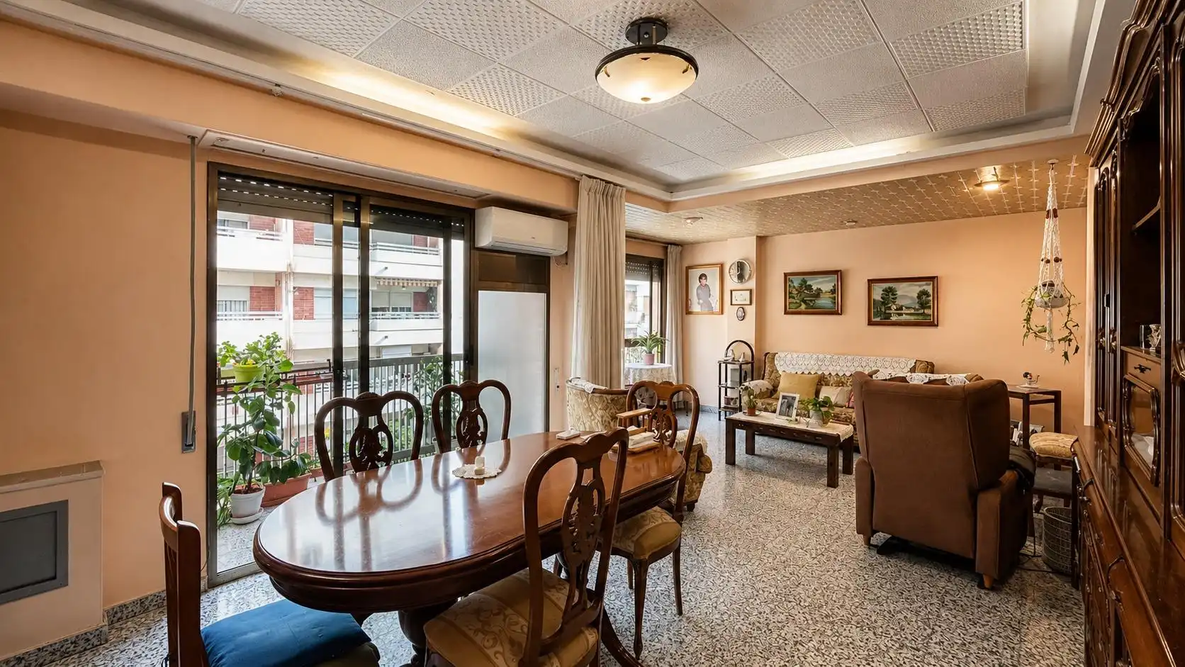 Comedor de Piso en venta en Valencia con Aire acondicionado y Balcón