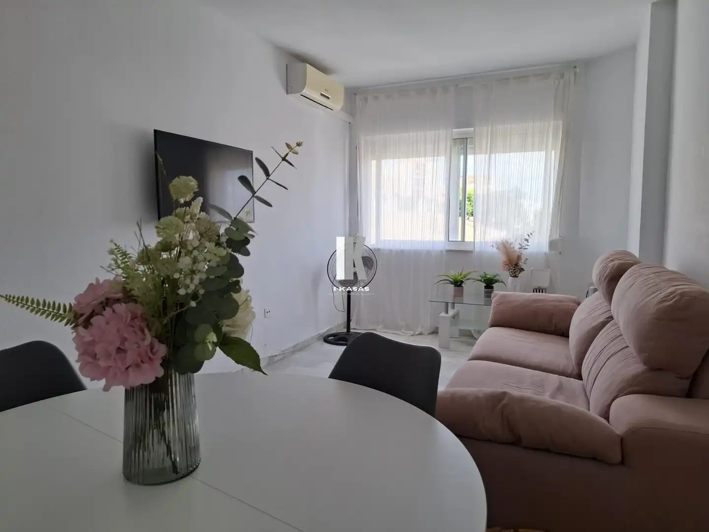 Apartamento con ascensor en alquiler en INGENIERO ANGEL MAYO, imagen 5