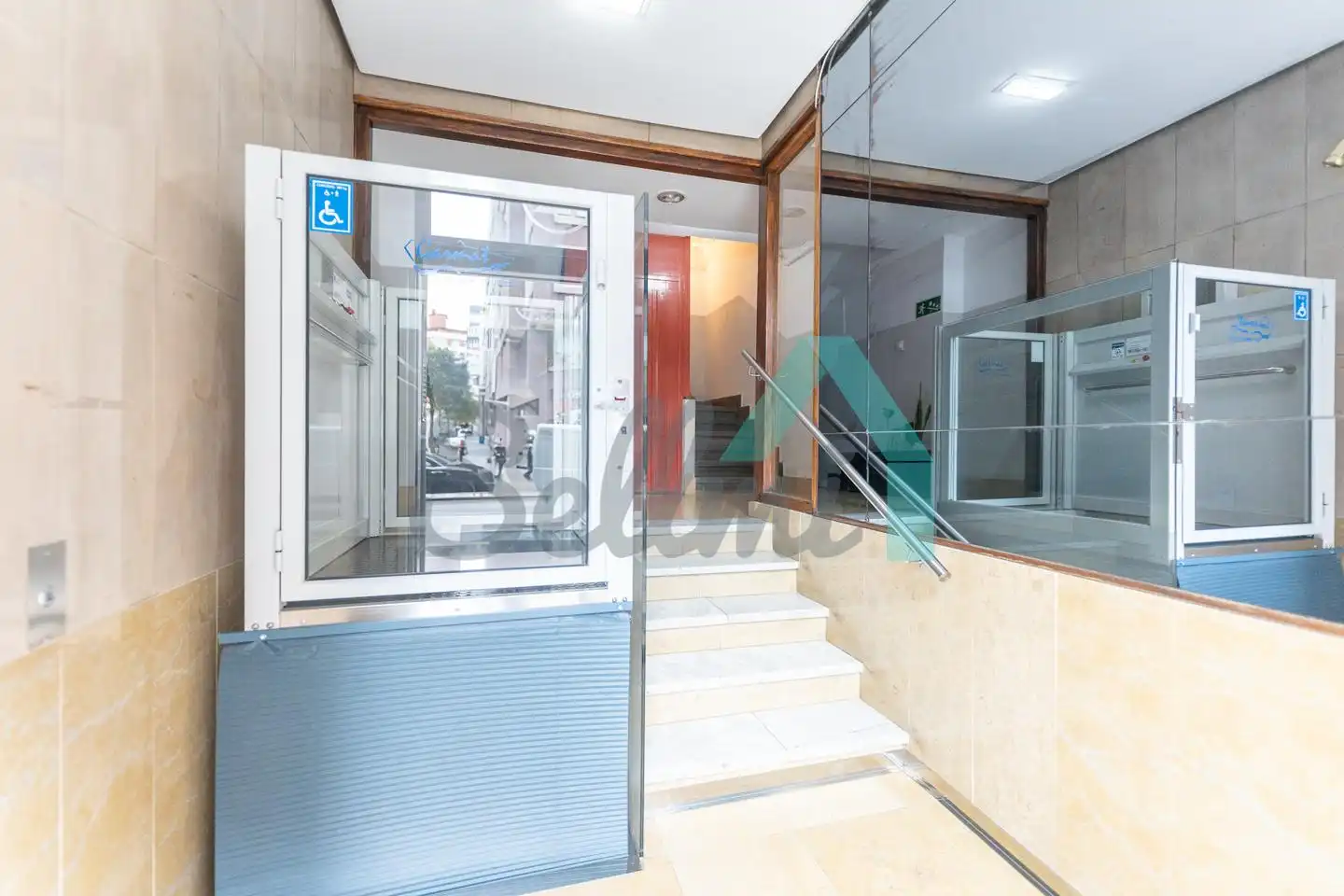 Wohnung zur Miete in Oviedo  mit Heizung, Parkett und Möbliert