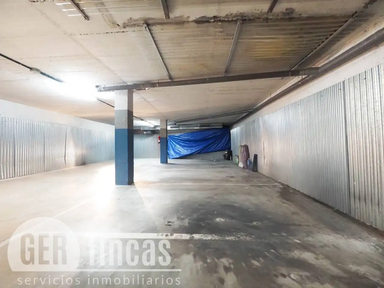Parkplatz von Maisonette zum Verkauf in Terrassa mit Klimaanlage, Heizung und Parkett