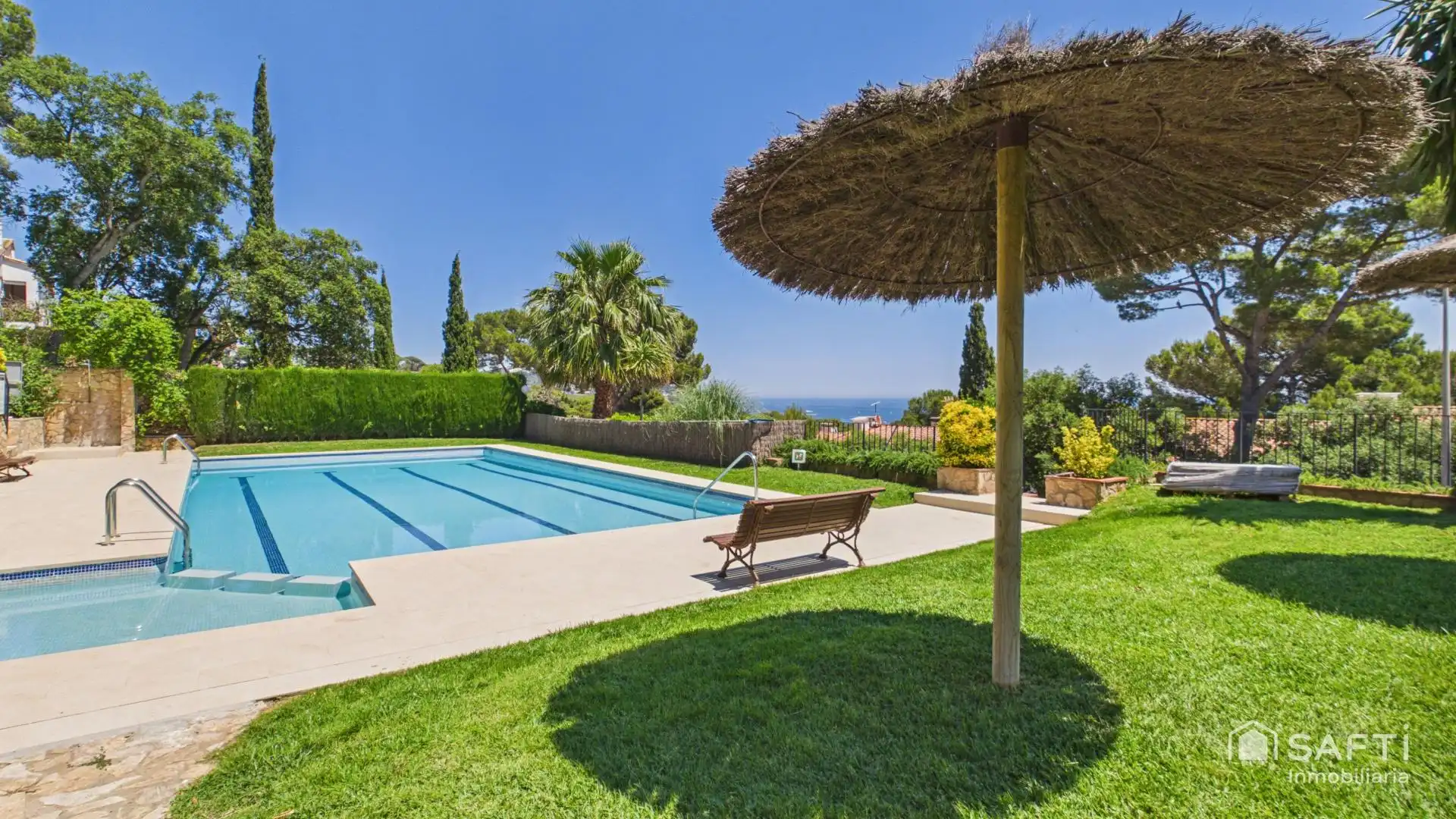 Swimming pool of Detached homes for sale in Palafrugell  with Air Conditioner, Heating and Terrace