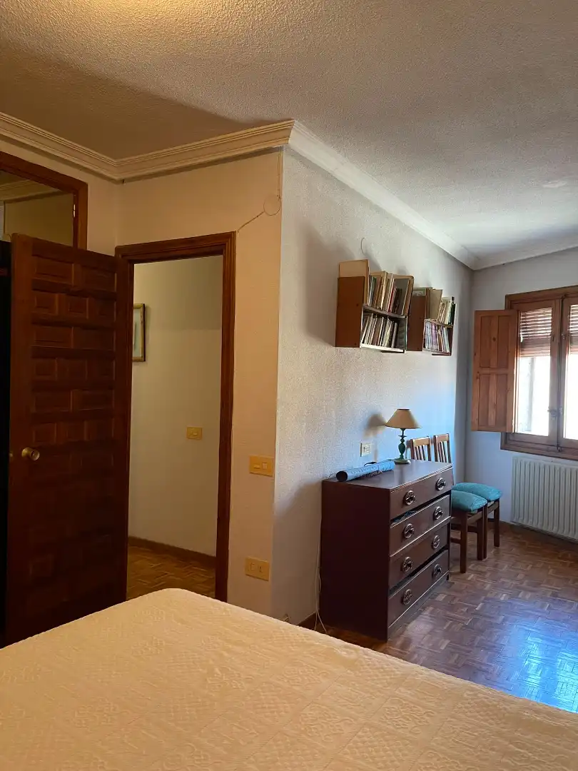 Habitación de Piso en venta en Plasencia con Calefacción y Balcón